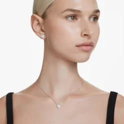 Ariana Grande x Swarovski pendant