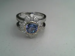9ct Tanzanite & Diamond Vintage Ring