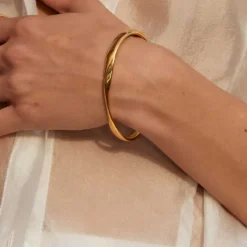 Kirstin Ash | 18k Gold Plated | Fold Bangle