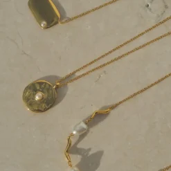 Kirstin Ash | Vista | Gold Plated | Fresh Water Pearl | Necklace